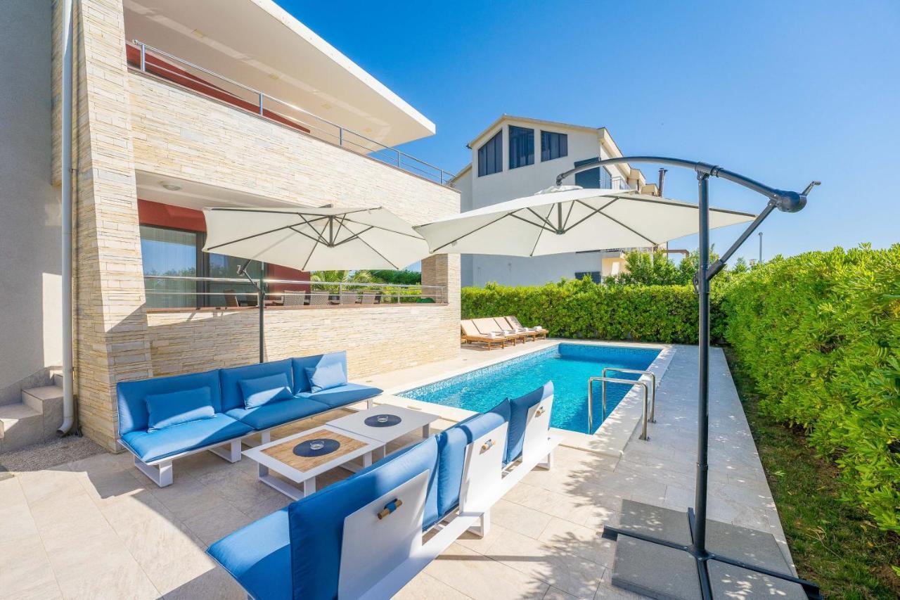 Vila Zatona Sunset With Heated Swimming Pool 扎顿 外观 照片