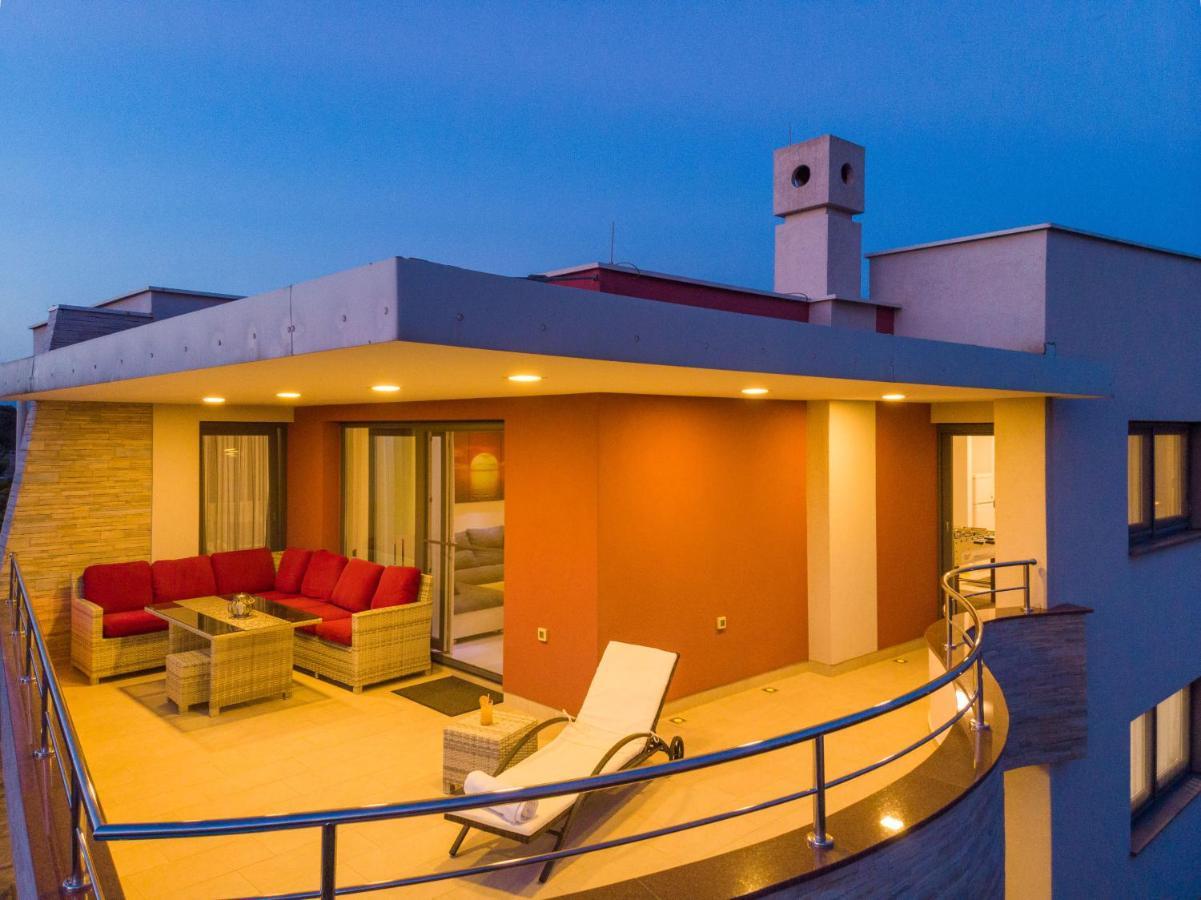 Vila Zatona Sunset With Heated Swimming Pool 扎顿 外观 照片