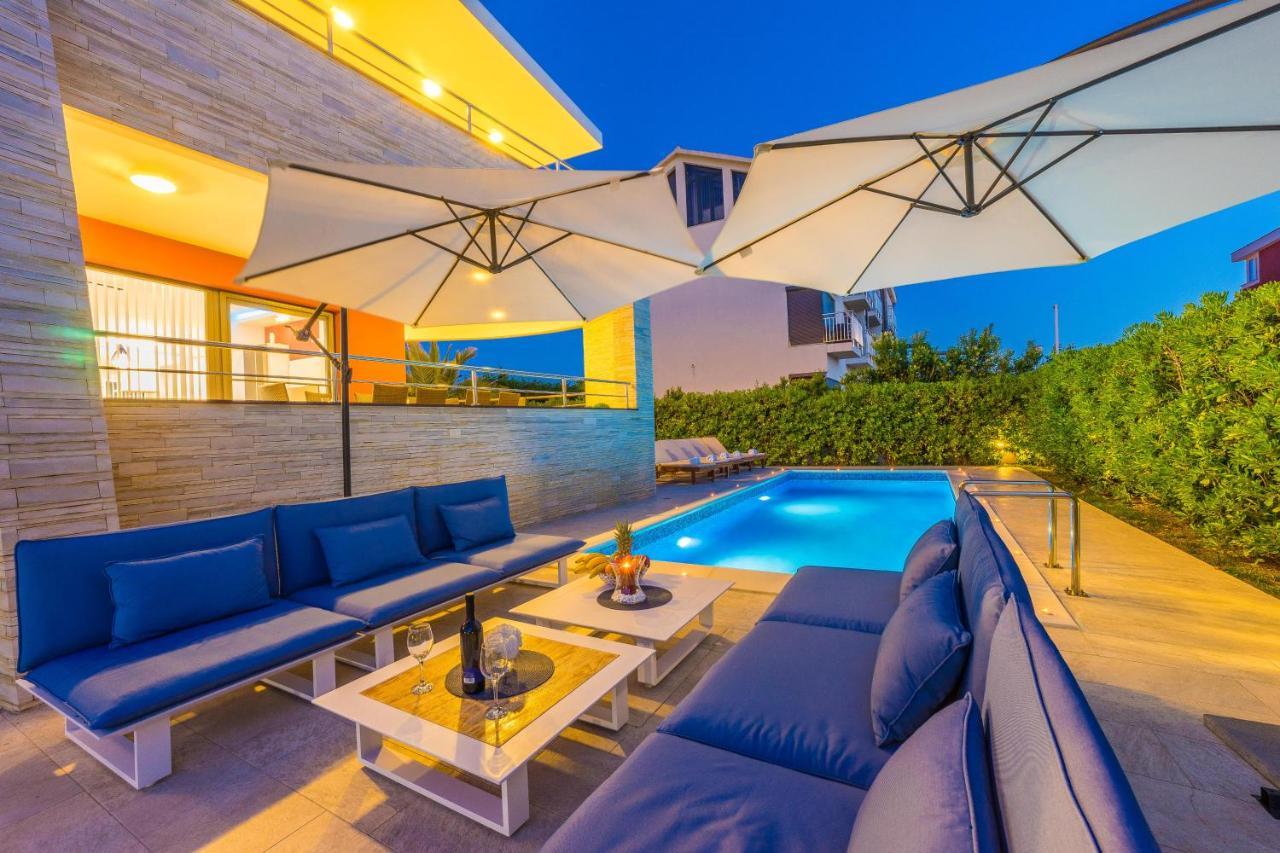 Vila Zatona Sunset With Heated Swimming Pool 扎顿 外观 照片